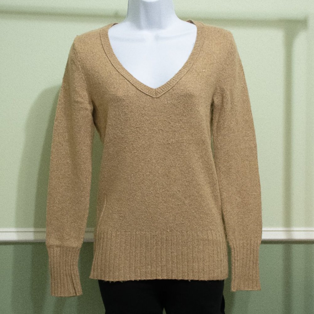 SM Old Navy Perfect Fit angora/wool V neck sweater